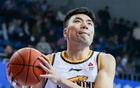 遼寧勝新疆，喜憂參半！張鎮(zhèn)麟回暖，弗格及二老顯瑕疵。