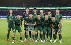 浙江隊(duì)留位待布彭扎，賽前合影見李提香旁空位