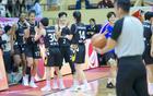 廣東女籃奪冠慶功宴，鄭薇出席，三大功臣受訪