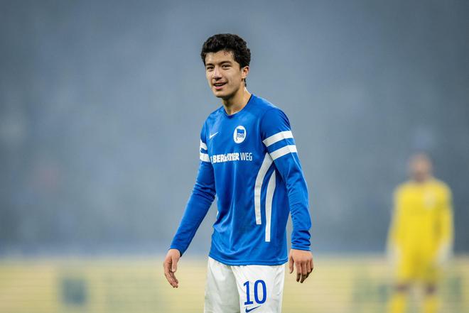 羅馬諾：藥廠購入赫塔19歲中場馬扎，轉(zhuǎn)會費1000萬歐。