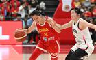 恭喜中國(guó)女籃29歲王牌張子宇重現(xiàn)輝煌，2米26高度絕配女王。