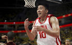王俊杰19歲表現(xiàn)亮眼，17分鐘高效得分！8分4板，三分球命中兩記。